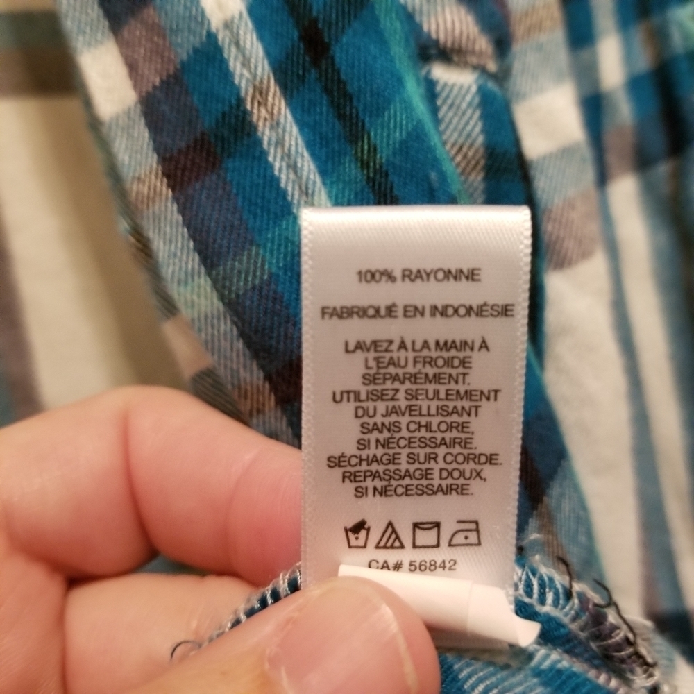 Express button up, collared flannel shirt size small - Picture 3 of 14